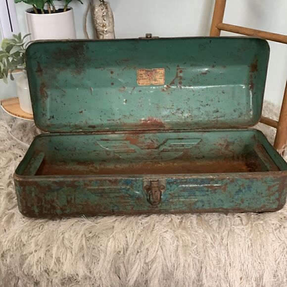 Vintage Distressed And  Rusty Toolbox 
Rustic Farm Industrial Decor - Picture 11 of 16